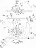 CYLINDER HEAD 