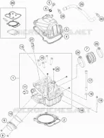 CYLINDER HEAD 