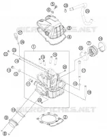 CYLINDER HEAD 