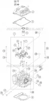 CYLINDER HEAD 