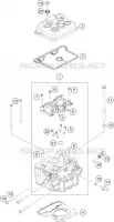 CYLINDER HEAD 