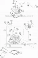 CYLINDER HEAD 